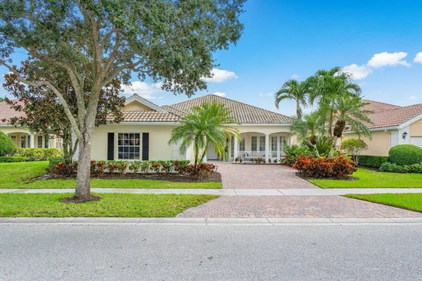 Picture of 8465 Yorke Road, Wellington FL 33414