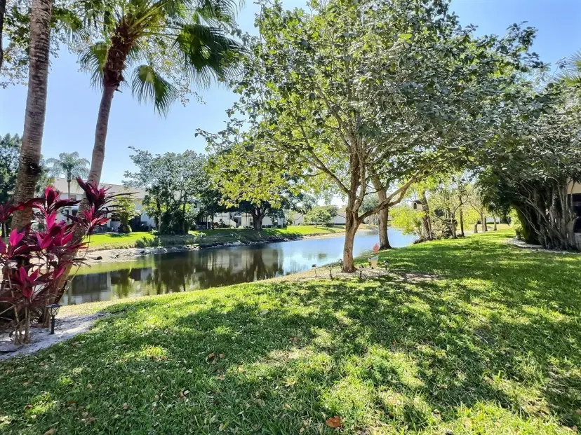 Picture of 4361 Carambola Circle S 2647, Coconut Creek FL 33066