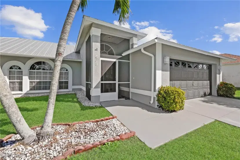 Picture of 605 SW 29Th Ter, Cape Coral FL 33914