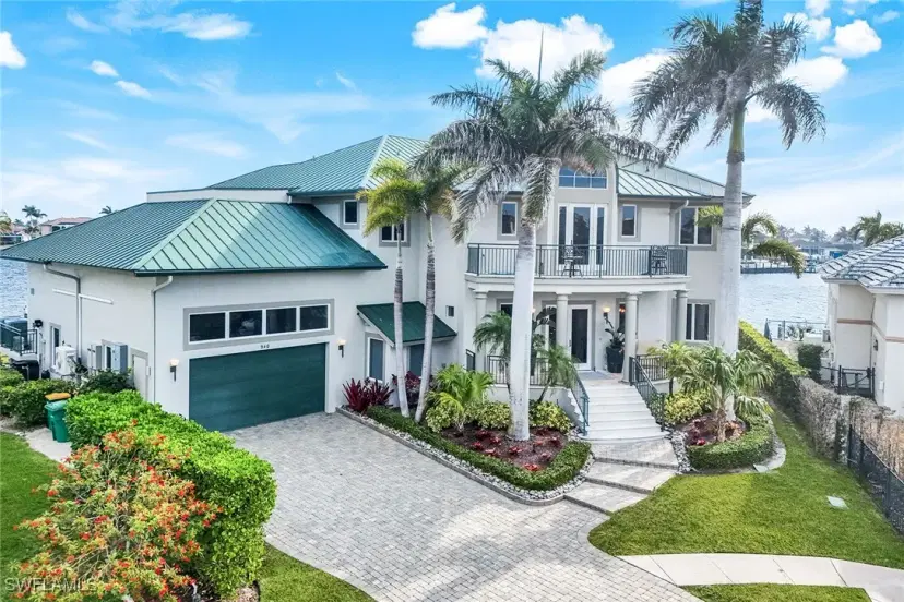 Picture of 940 Tulip Ct, Marco Island FL 34145