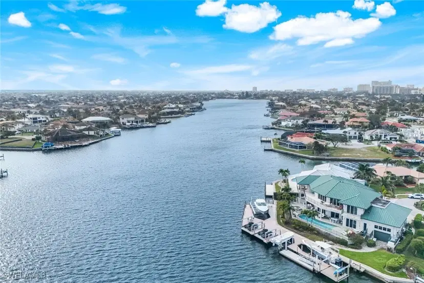 Picture of 940 Tulip Ct, Marco Island FL 34145