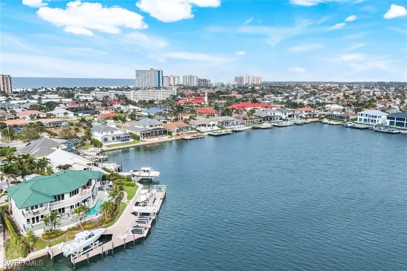 Picture of 940 Tulip Ct, Marco Island FL 34145