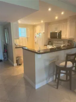 Picture of 605 Oaks Dr 205, Pompano Beach, FL 33069