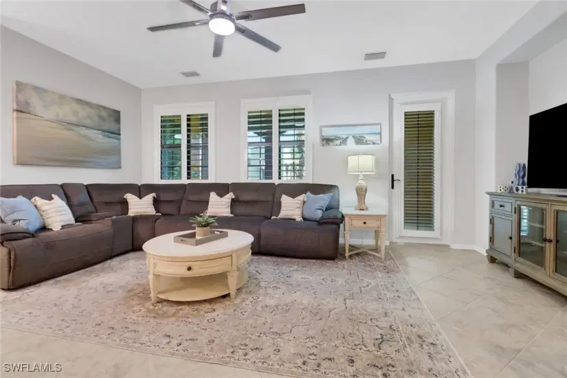 Picture of 9064 Capistrano St N 5005, Naples FL 34113