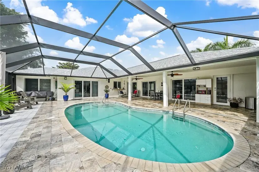 Picture of 1026 S Town And River Dr, Fort Myers FL 33919