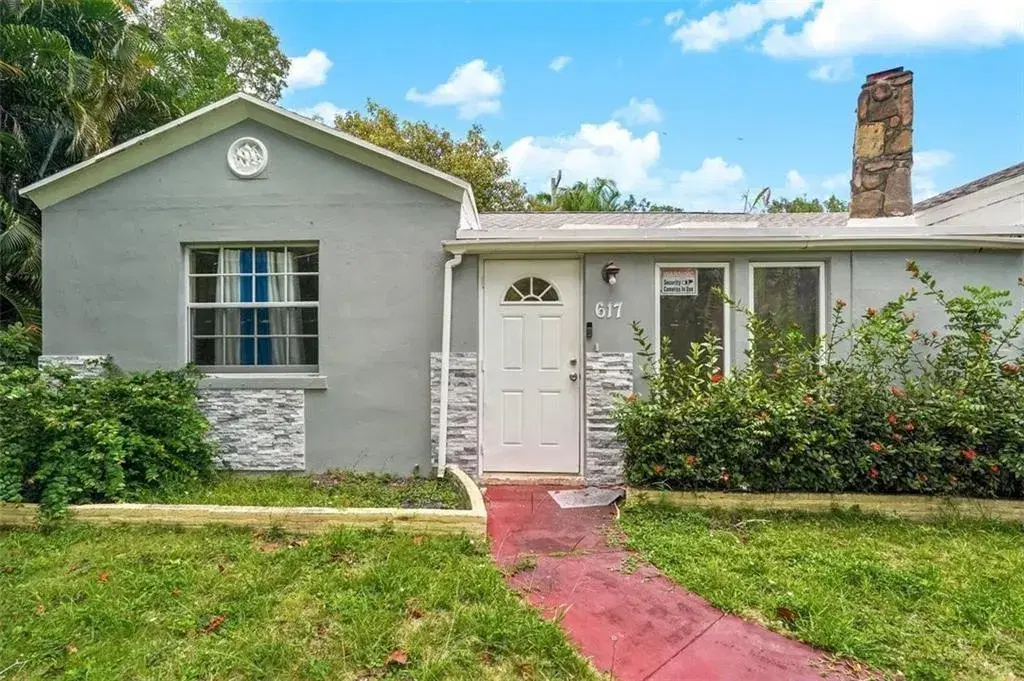 Picture of 617 Lakeside Harbour, Boynton Beach, FL 33435