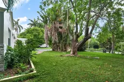 Picture of 617 Lakeside Harbour, Boynton Beach, FL 33435
