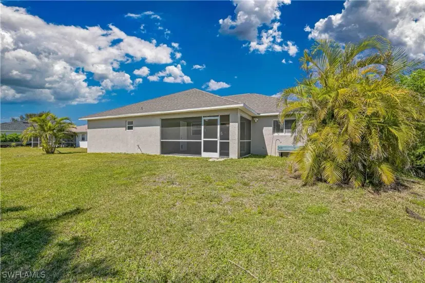 Picture of 1900 SW 3Rd Ter, Cape Coral FL 33991
