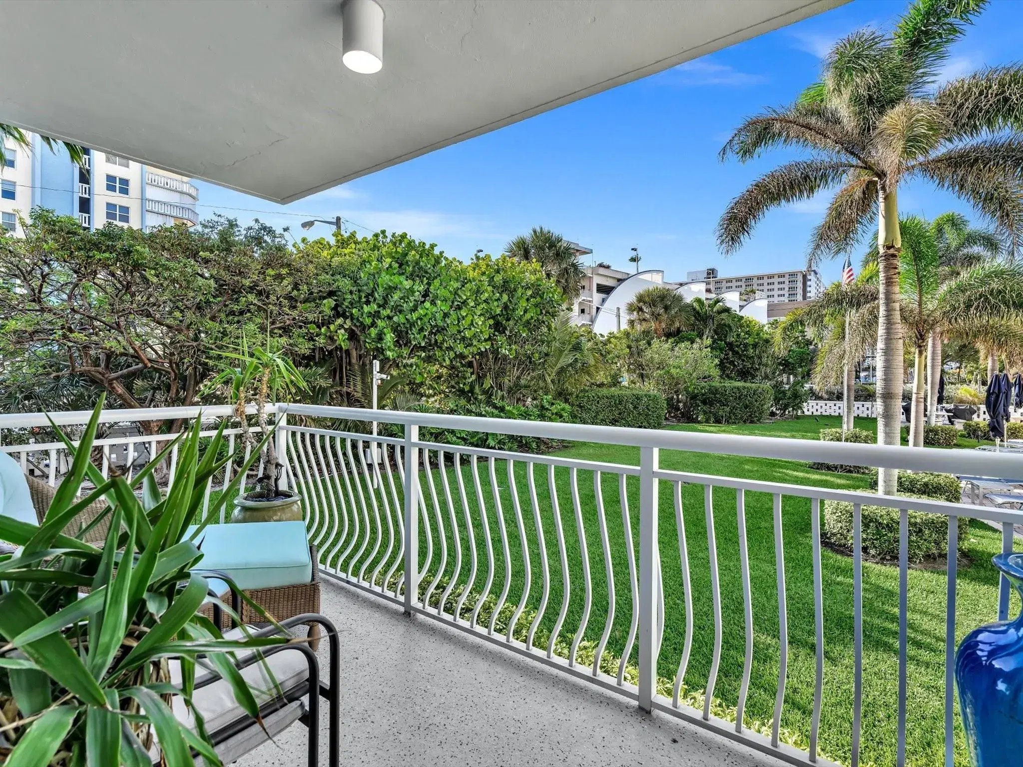 Picture of 301 N Ocean Blvd 106, Pompano Beach, FL 33062