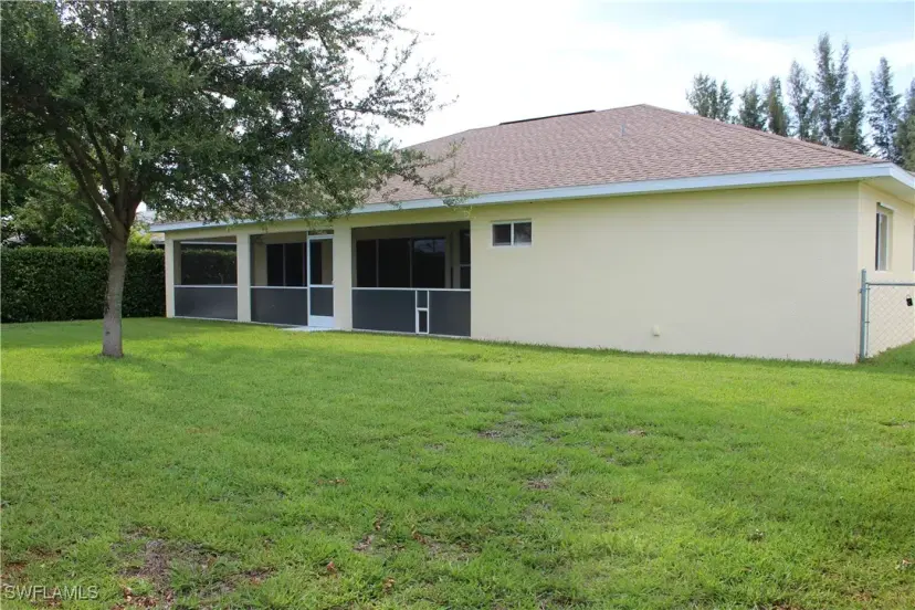 Picture of 156 SE 23Rd Ter, Cape Coral FL 33990