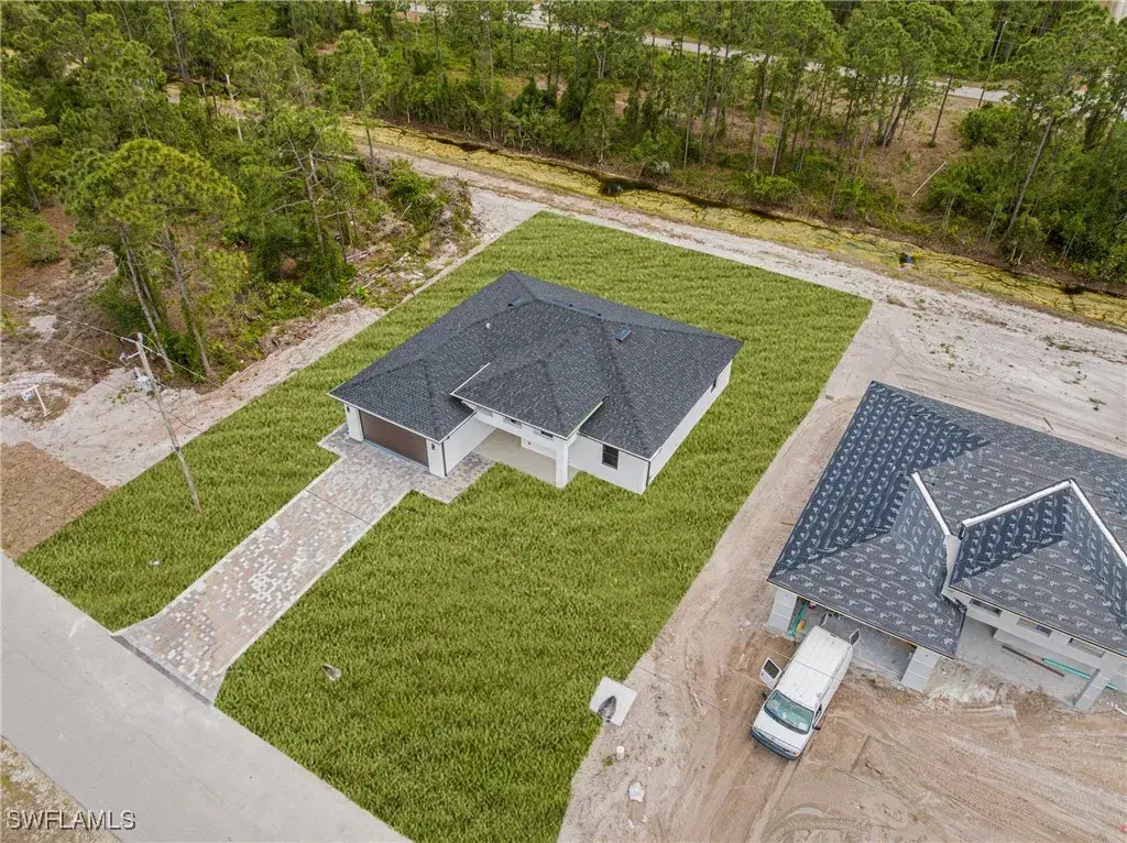 Picture of 620 Raintree St E, Lehigh Acres, FL 33974