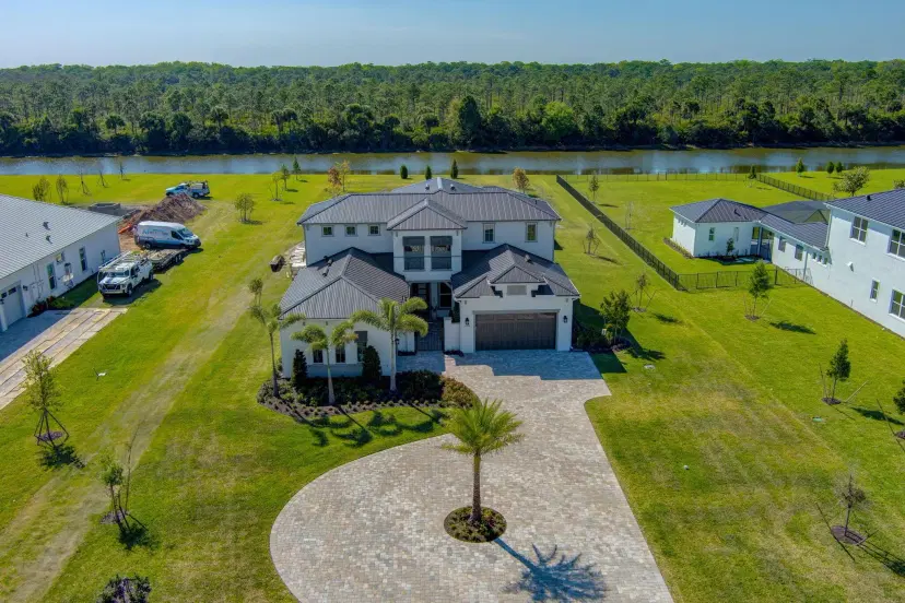 Picture of 20008 SE Bridgewater Drive, Jupiter FL 33458