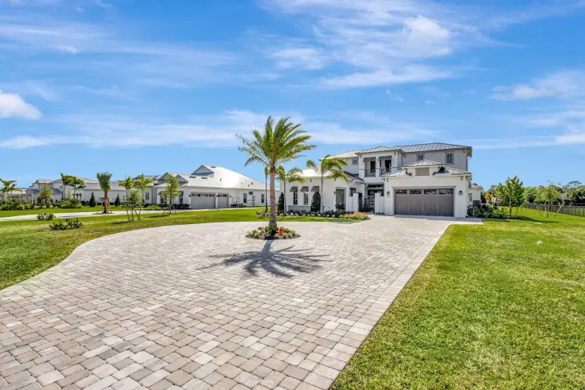Picture of 20008 SE Bridgewater Drive, Jupiter FL 33458