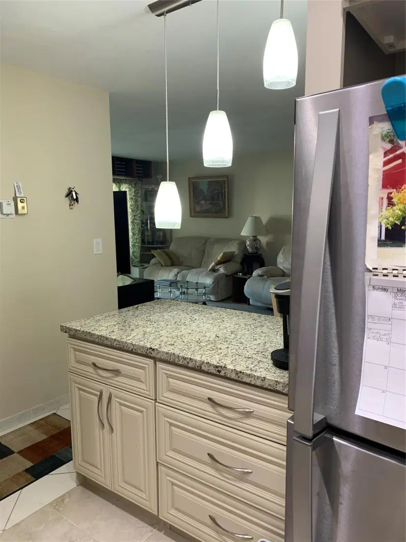 Picture of 3020 NE 16 Ave 204, Oakland Park FL 33334