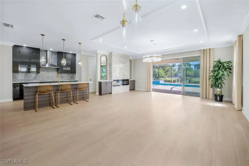 Picture of 16258 Aberdeen Way, Naples FL 34110