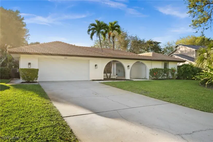 Picture of 145 Forestwood Dr, Naples FL 34110