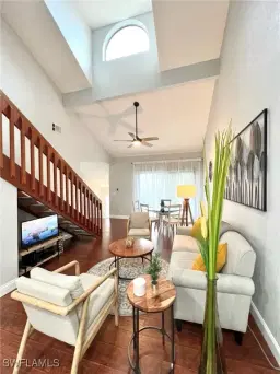 Picture of 79 Emerald Woods Dr J6, Naples, FL 34108