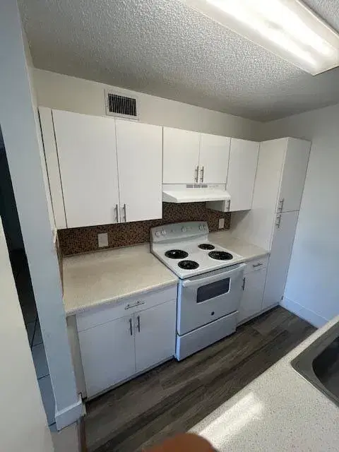 Picture of 4501 W Mcnab Road 28, Pompano Beach FL 33069
