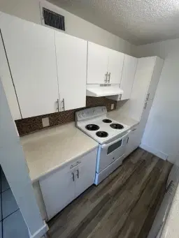 Picture of 4501 W Mcnab Road 28, Pompano Beach, FL 33069