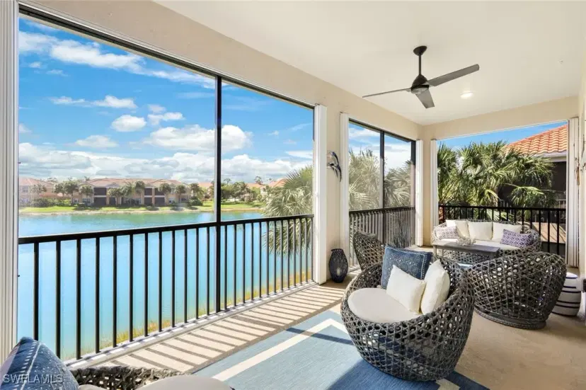 Picture of 10240 Glastonbury Cir 202, Fort Myers, FL 33913