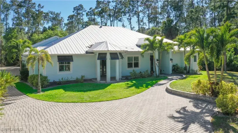 Picture of 4950 Palmetto Woods Dr, Naples FL 34119