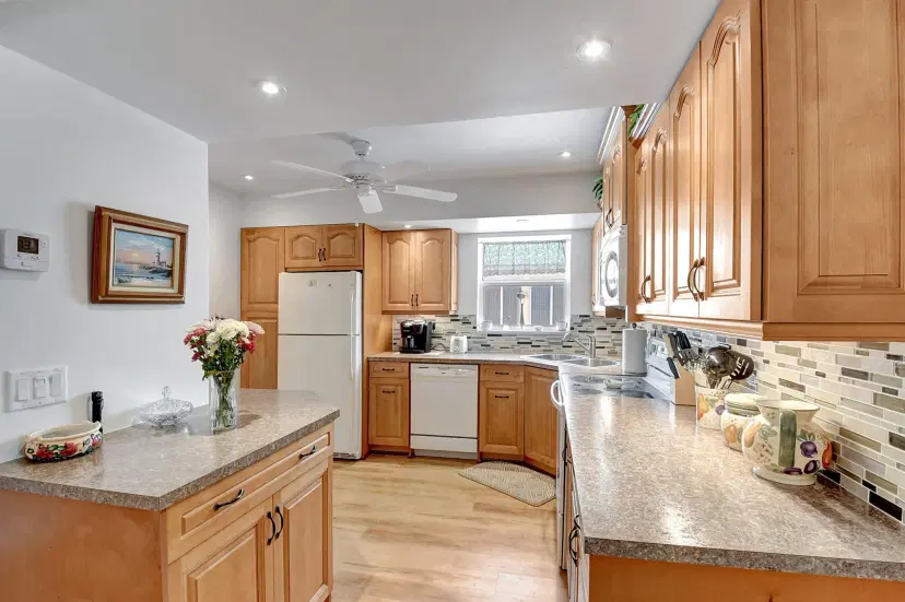 Picture of 6 Colonial Club Drive 301, Boynton Beach FL 33435