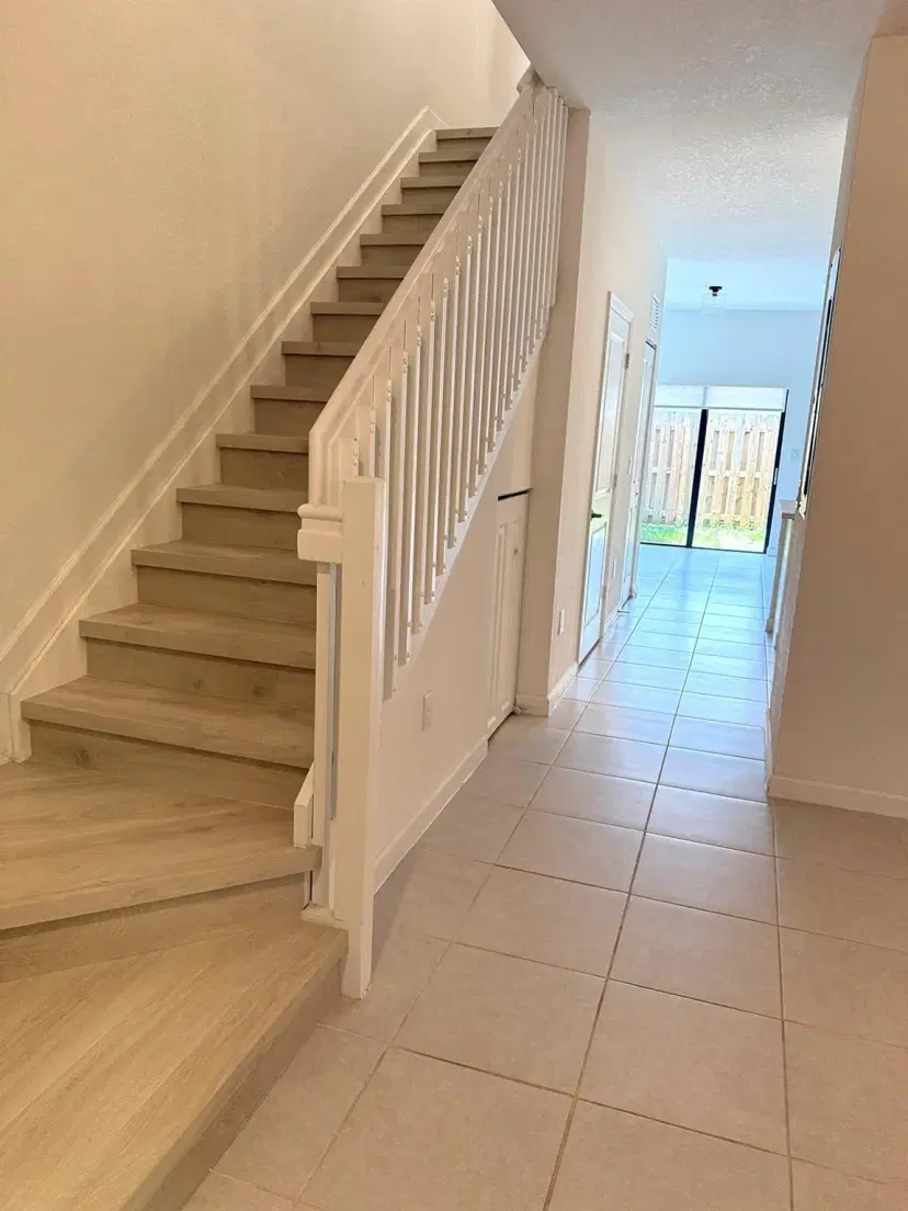 Picture of 21074 NE 8 Avenue 0, Miami FL 33179