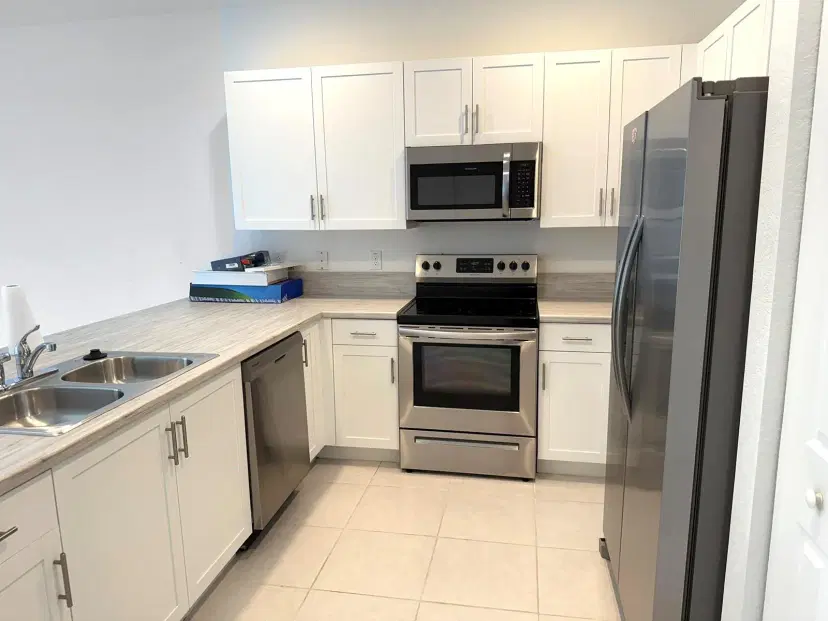 Picture of 21074 NE 8 Avenue 0, Miami FL 33179