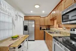 Picture of 3990 NW 42Nd Ave 101, Lauderdale Lakes, FL 33319