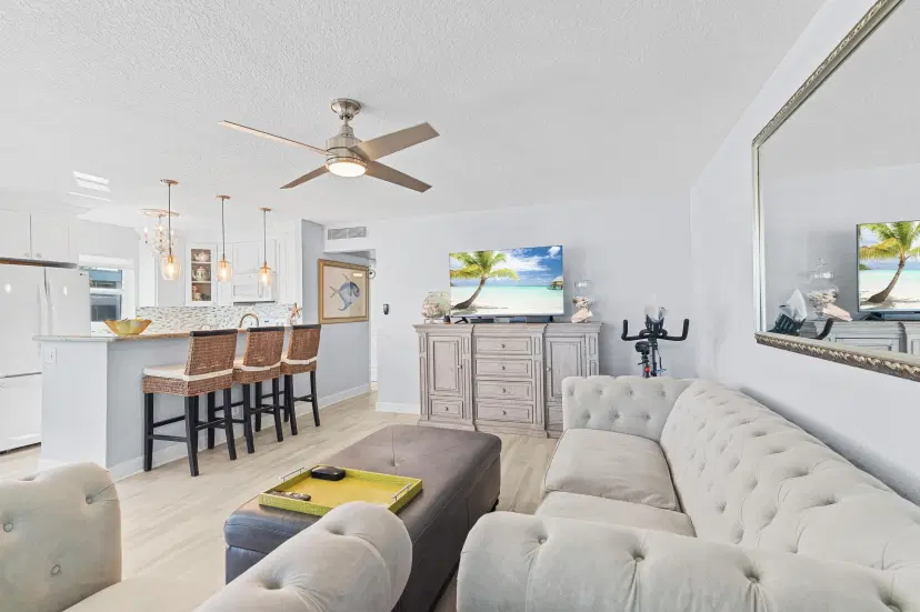 Picture of 673 Brittany O, Delray Beach FL 33446
