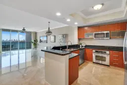 Picture of 2650 Lake Shore Drive 703, Riviera Beach, FL 33404