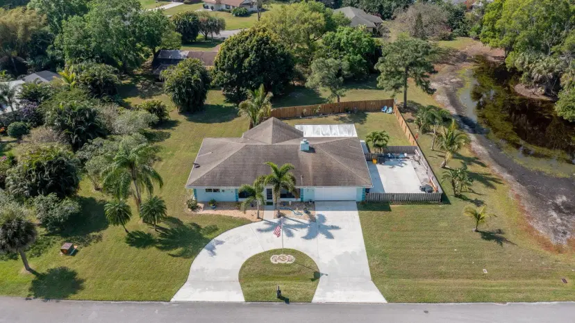 Picture of 5580 SE Paramount Drive, Stuart FL 34997