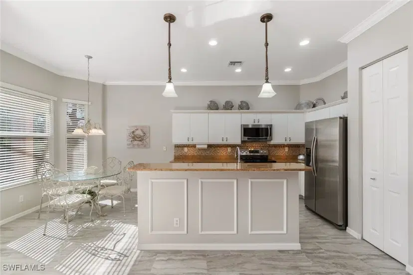 Picture of 9011 Springview Loop, Estero, FL 33928