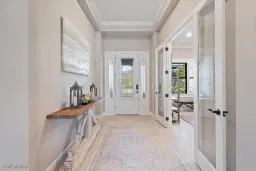 Picture of 9445 Sanderling Ct, Naples, FL 34120