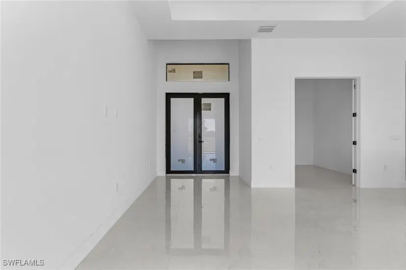 Picture of 538 NE 6Th Ter, Cape Coral FL 33909