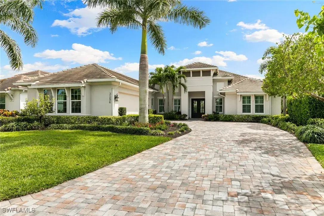Picture of 3256 Tavolara Ln, Naples, FL 34114