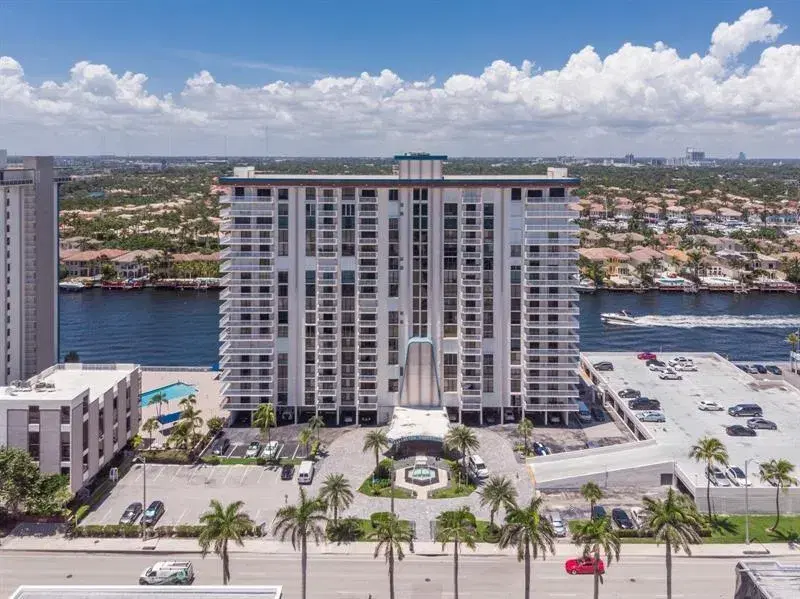 Picture of 1500 S Ocean Dr 5-K, Hollywood, FL 33019