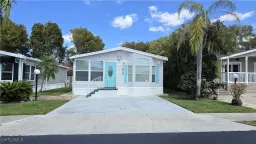 Picture of 1012 Crystal Lake Dr, Naples, FL 34120