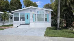 Picture of 1012 Crystal Lake Dr, Naples, FL 34120