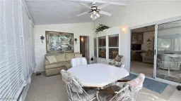 Picture of 1012 Crystal Lake Dr, Naples, FL 34120