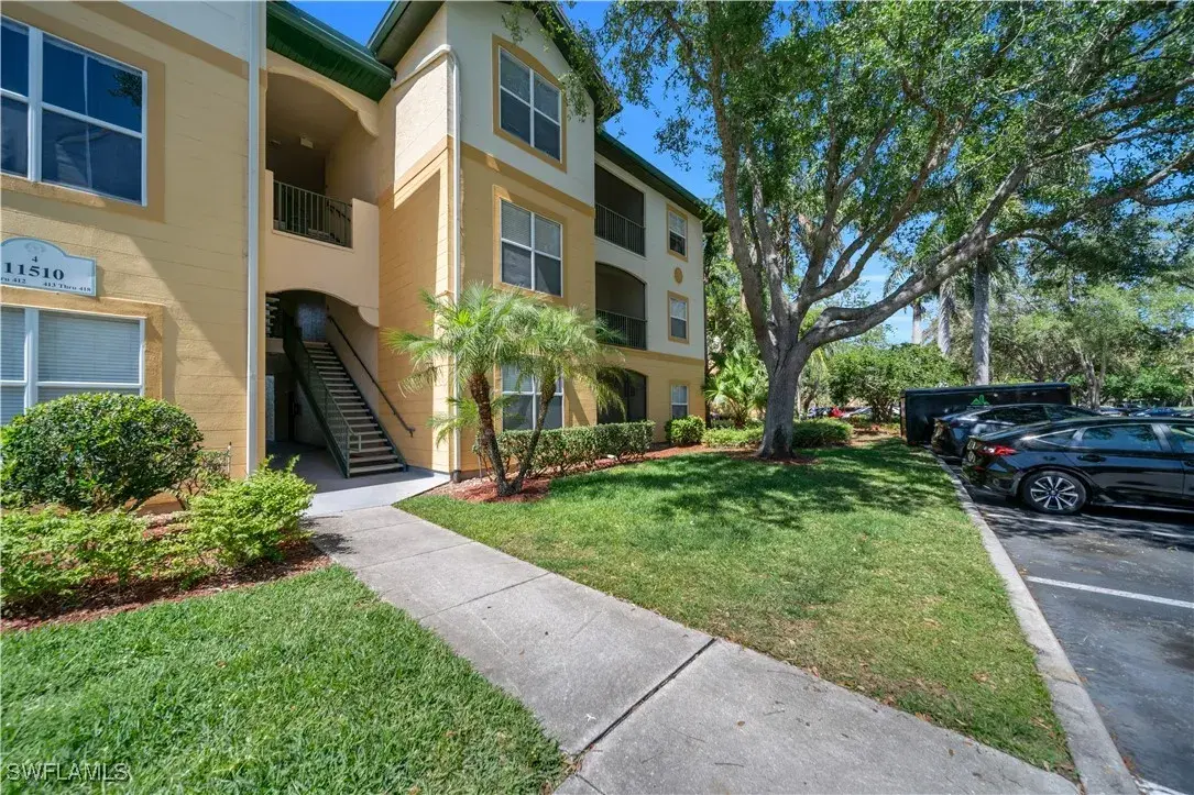Picture of 11510 Villa Grand 408, Fort Myers, FL 33913