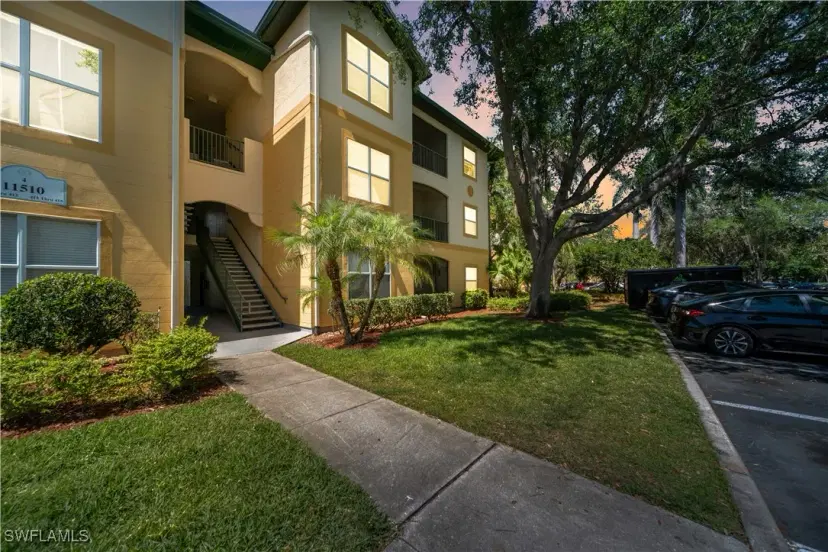 Picture of 11510 Villa Grand 408, Fort Myers FL 33913