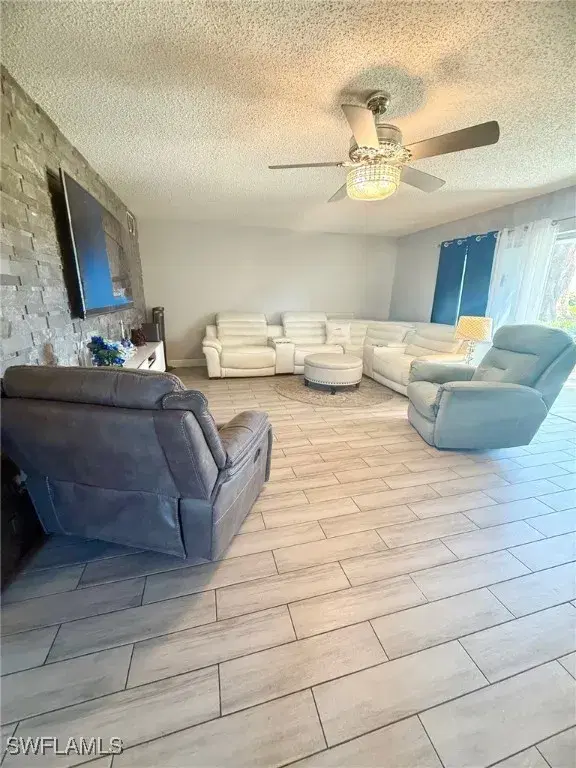 Picture of 1020 Palm View Dr 101C, Naples, FL 34110