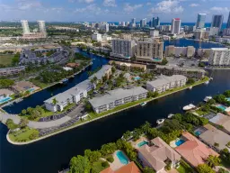 Picture of 455 Paradise Isle Blvd 107, Hallandale Beach, FL 33009