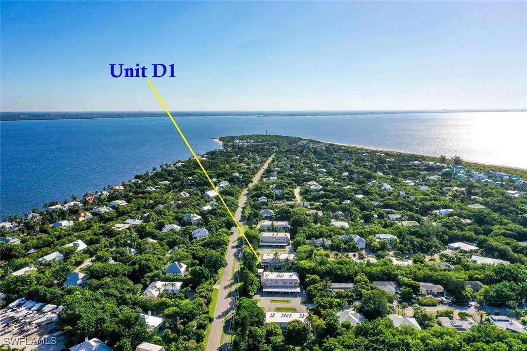 Picture of 601 Periwinkle Way D1, Sanibel, FL 33957