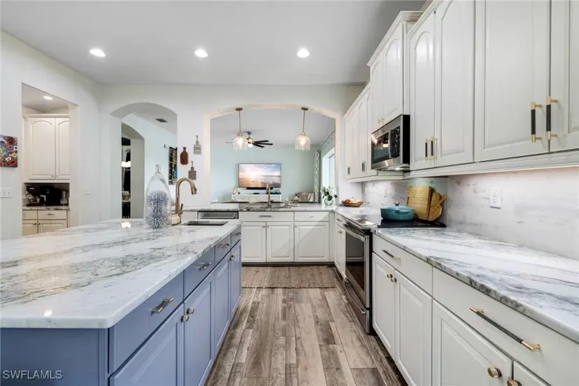 Picture of 17019 Wrigley Cir, Fort Myers FL 33908