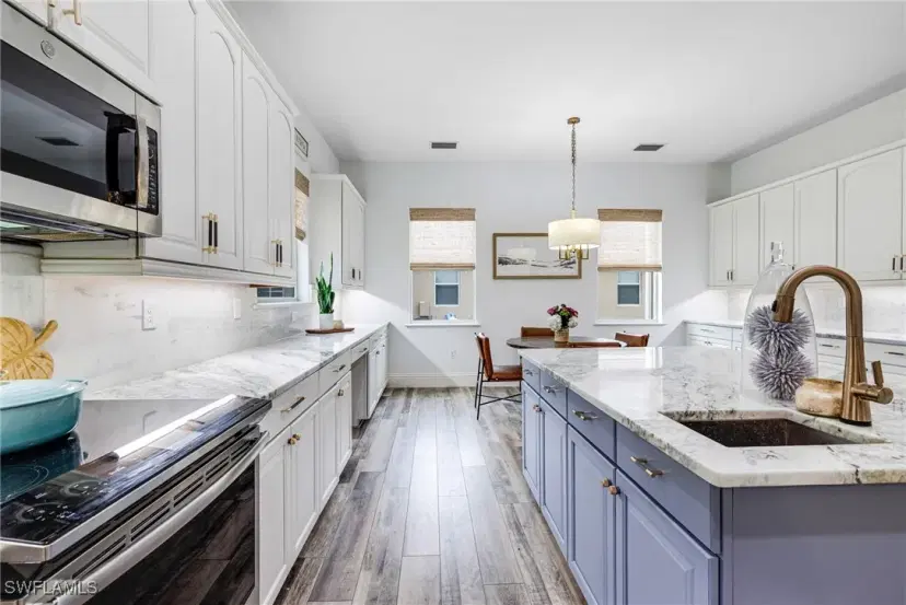 Picture of 17019 Wrigley Cir, Fort Myers FL 33908