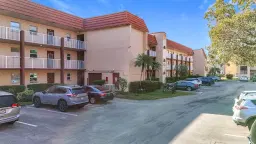 Picture of 8950 Sunrise Lakes Blvd 311, Sunrise, FL 33322