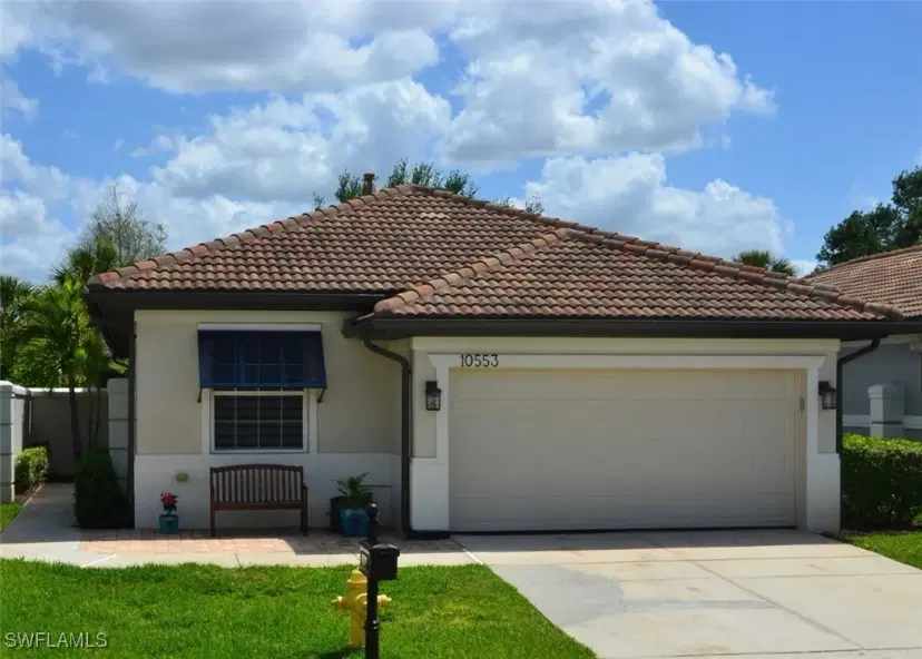 Picture of 10553 Avila Cir, Fort Myers FL 33913