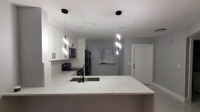 Picture of 20873 NW 3Rd Ln 20873, Pembroke Pines FL 33029